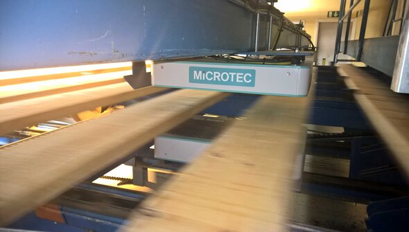 Norra Timber measures wood moisture according to EU standards