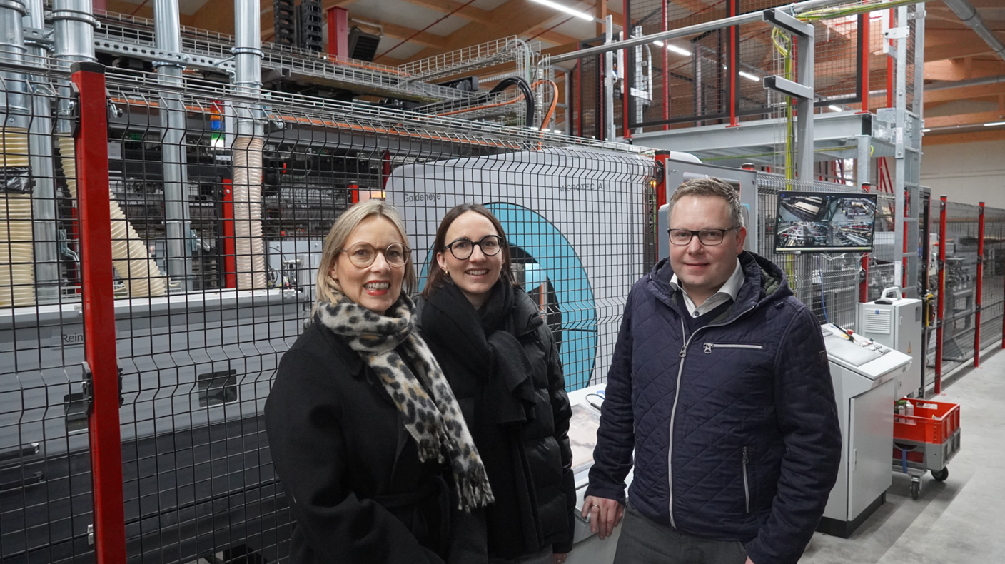 Goldeneye: The Heart of the Line